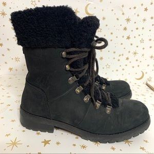 ugg fraser black